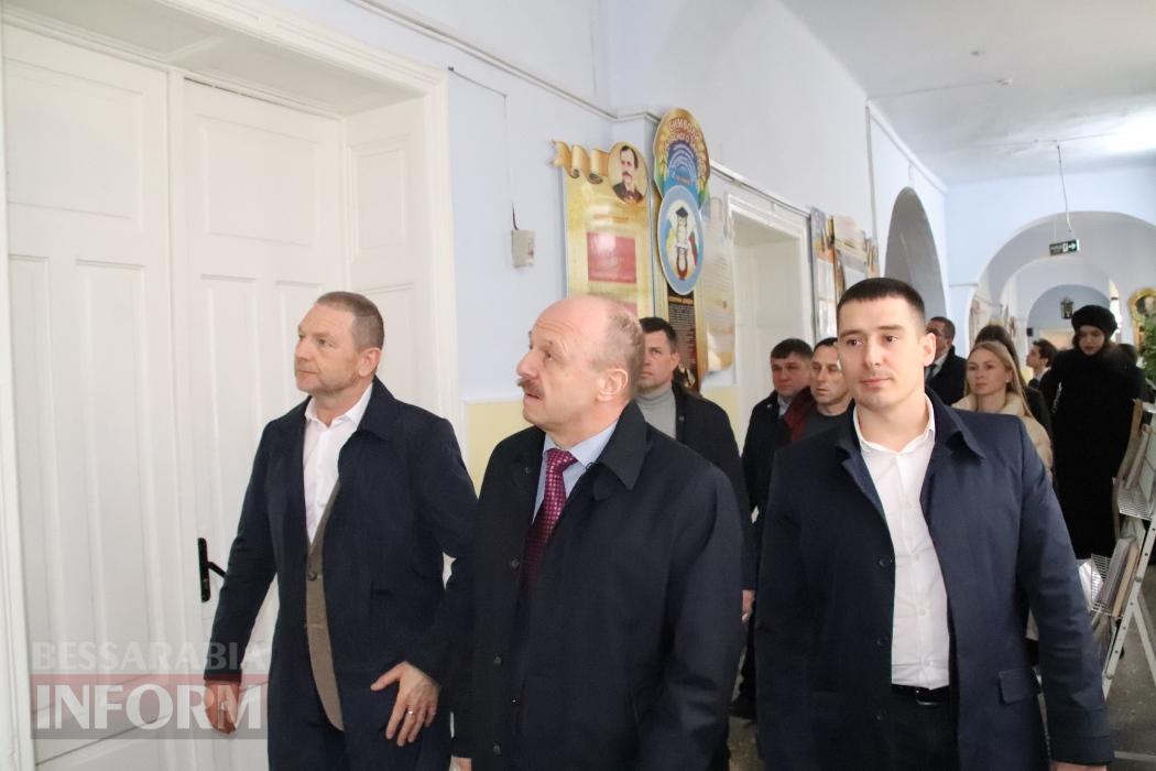 Болградська гімназія отримала від Королівства Норвегії сучасне спортивне знаряддя та запрошення на новий турнір