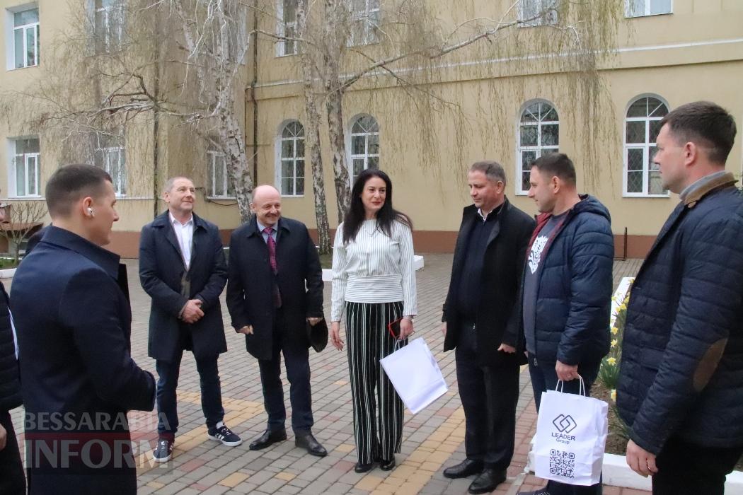 Болградська гімназія отримала від Королівства Норвегії сучасне спортивне знаряддя та запрошення на новий турнір