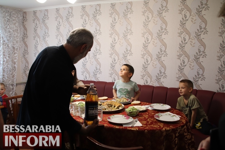 Єдина в Болградському районі патронатна родина прийняла до себе п’ятьох дітей Чорноморська