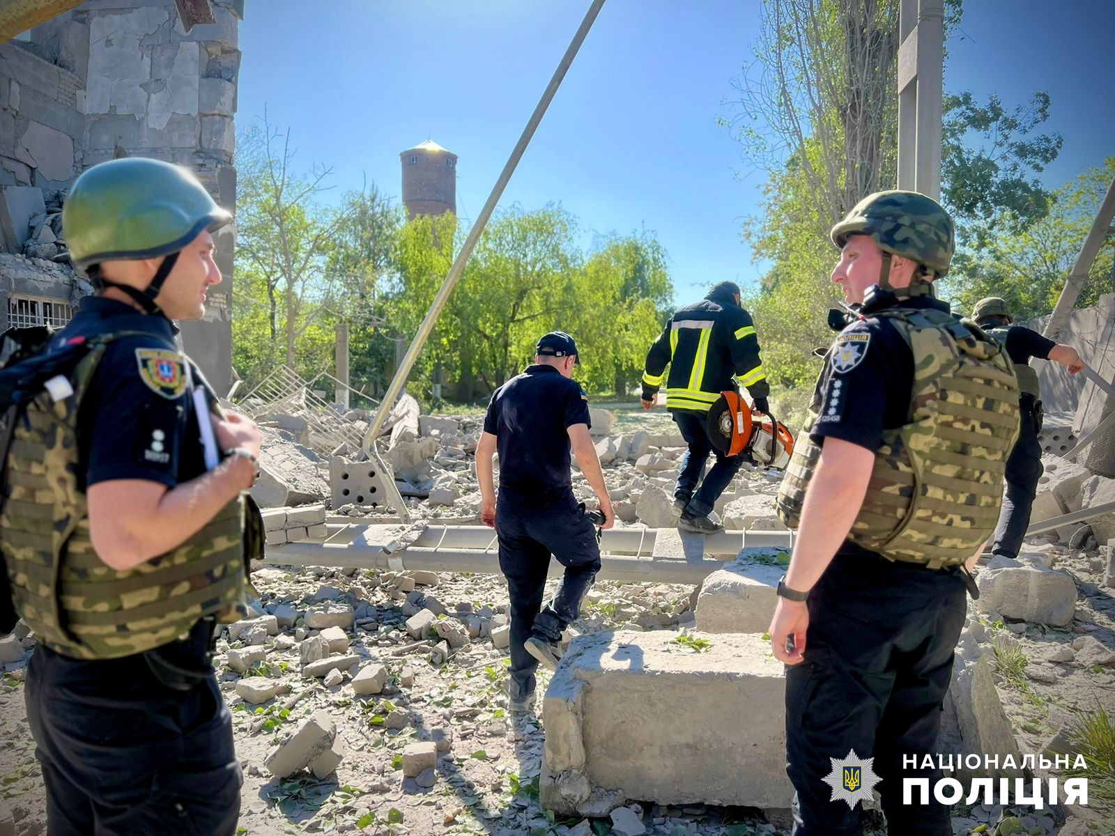 Ворог знову завдав ракетного удару по Одещині: відомо, що є поранені