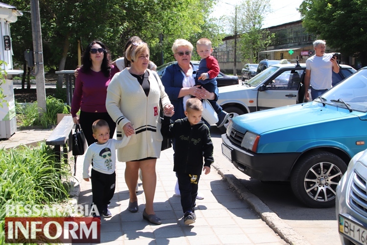 Єдина в Болградському районі патронатна родина прийняла до себе п’ятьох дітей Чорноморська