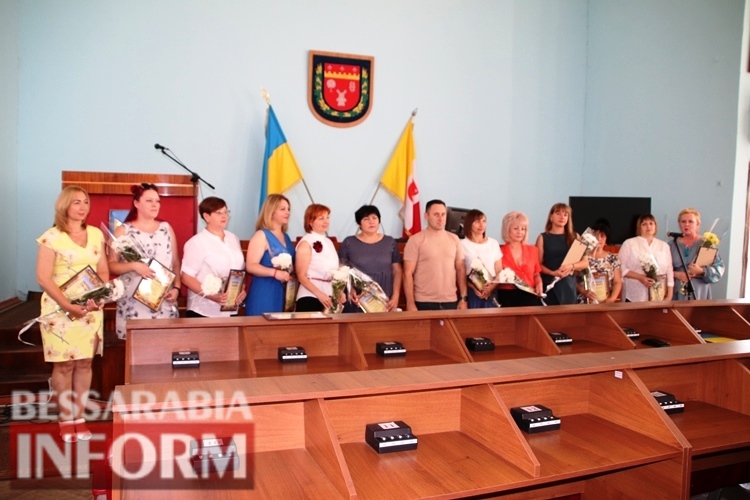 Державних службовців Болградщини вітали з прийдешнім професійним святом