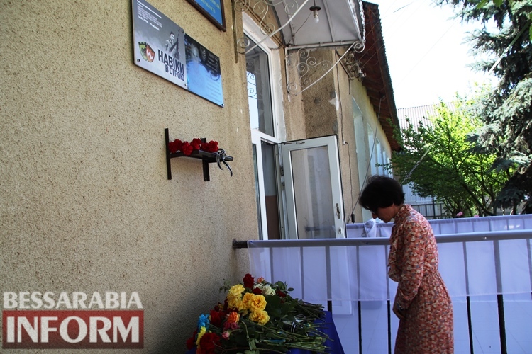 В Болградській громаді з'явилося ще дві меморіальні дошки на честь загиблих земляків-захисників