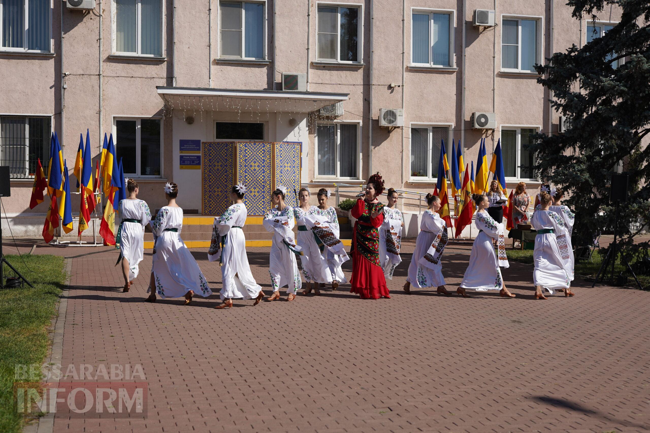 Яскраво й урочисто у Білгороді-Дністровському зустріли 33-тю річницю незалежності України