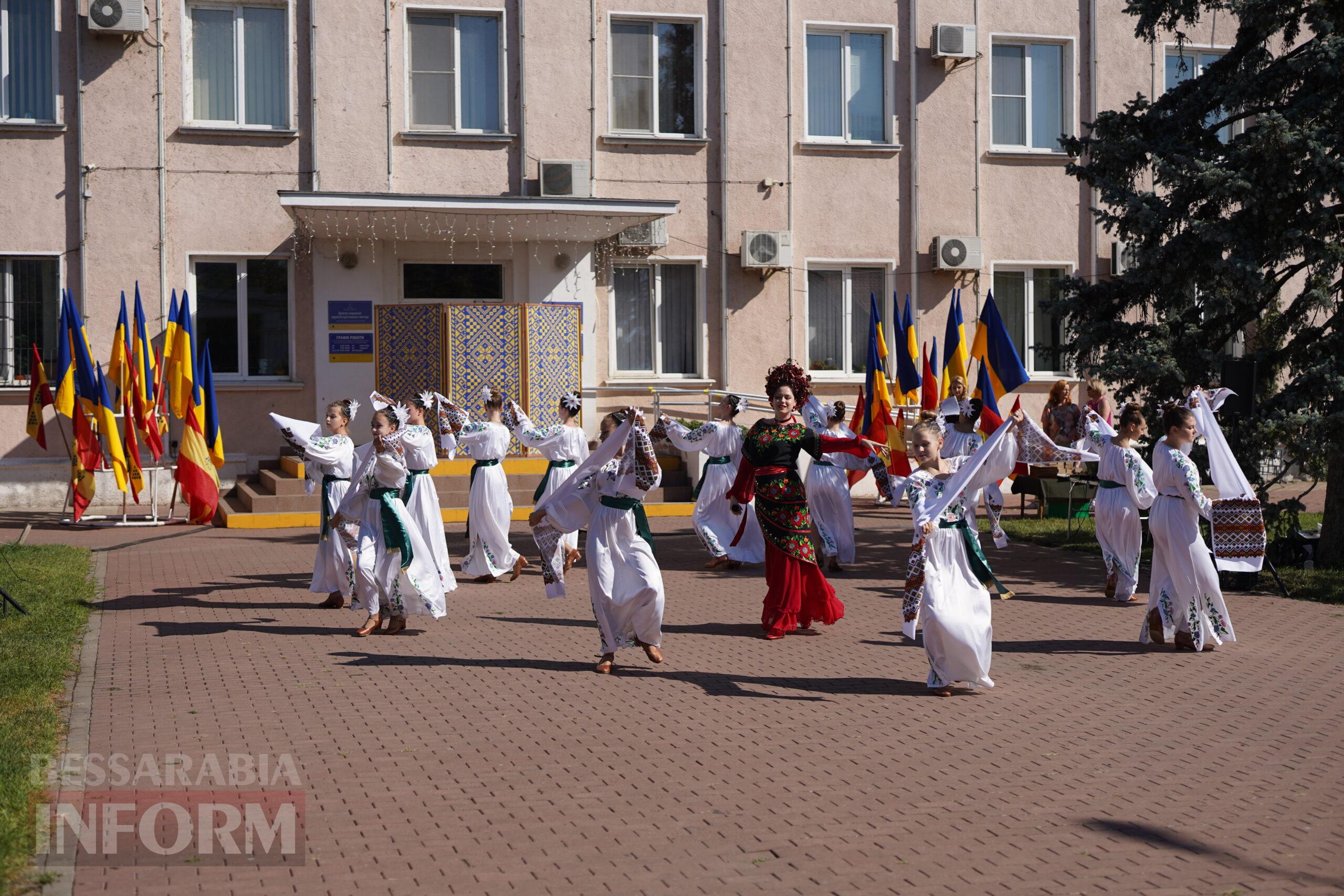 Яскраво й урочисто у Білгороді-Дністровському зустріли 33-тю річницю незалежності України