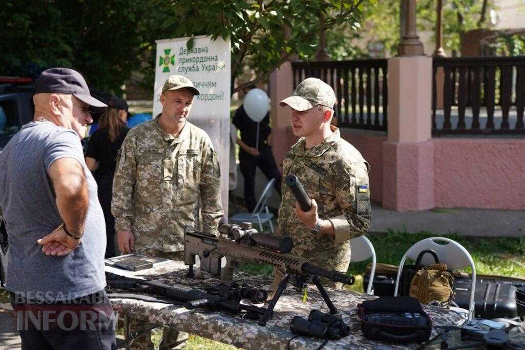 В Аккермані відбулася творча толока "Всі свої": під час благодійного заходу зібрали понад 175 тисяч гривень на РЕБ для захисників