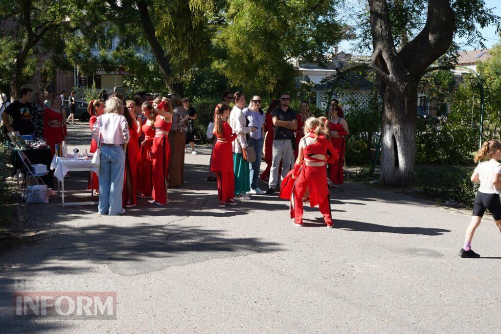 В Аккермані відбулася творча толока "Всі свої": під час благодійного заходу зібрали понад 175 тисяч гривень на РЕБ для захисників