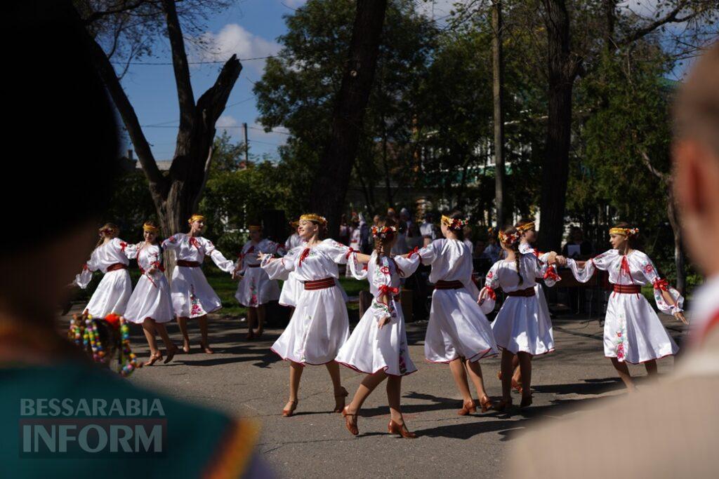 В Аккермані відбулася творча толока "Всі свої": під час благодійного заходу зібрали понад 175 тисяч гривень на РЕБ для захисників