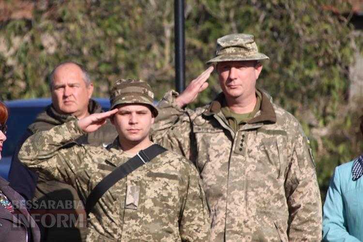 Без права на забуття: в Залізничному Болградської громади відкрили Алею Слави на честь загиблих героїв-земляків