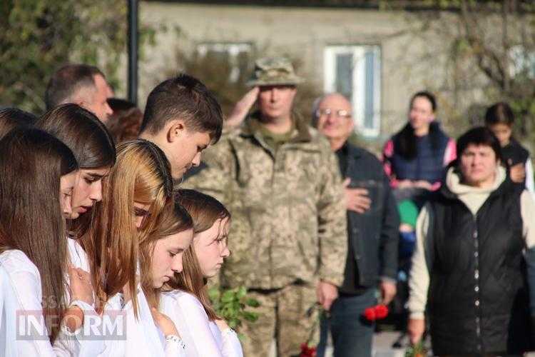 Без права на забуття: в Залізничному Болградської громади відкрили Алею Слави на честь загиблих героїв-земляків