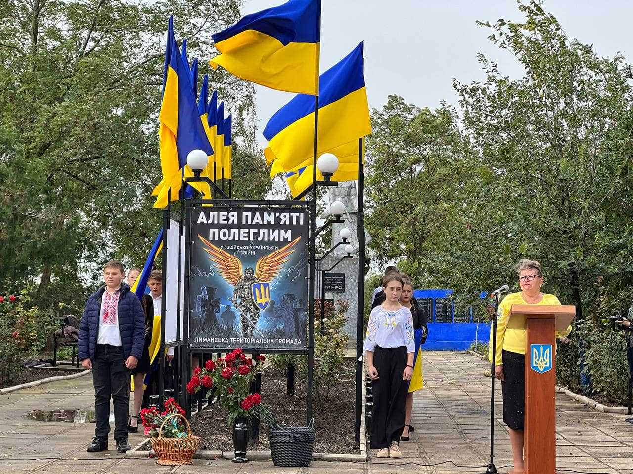 У громадах Білгород-Дністровщини відкрили Алеї Слави Героям, які відстоювали незалежність України