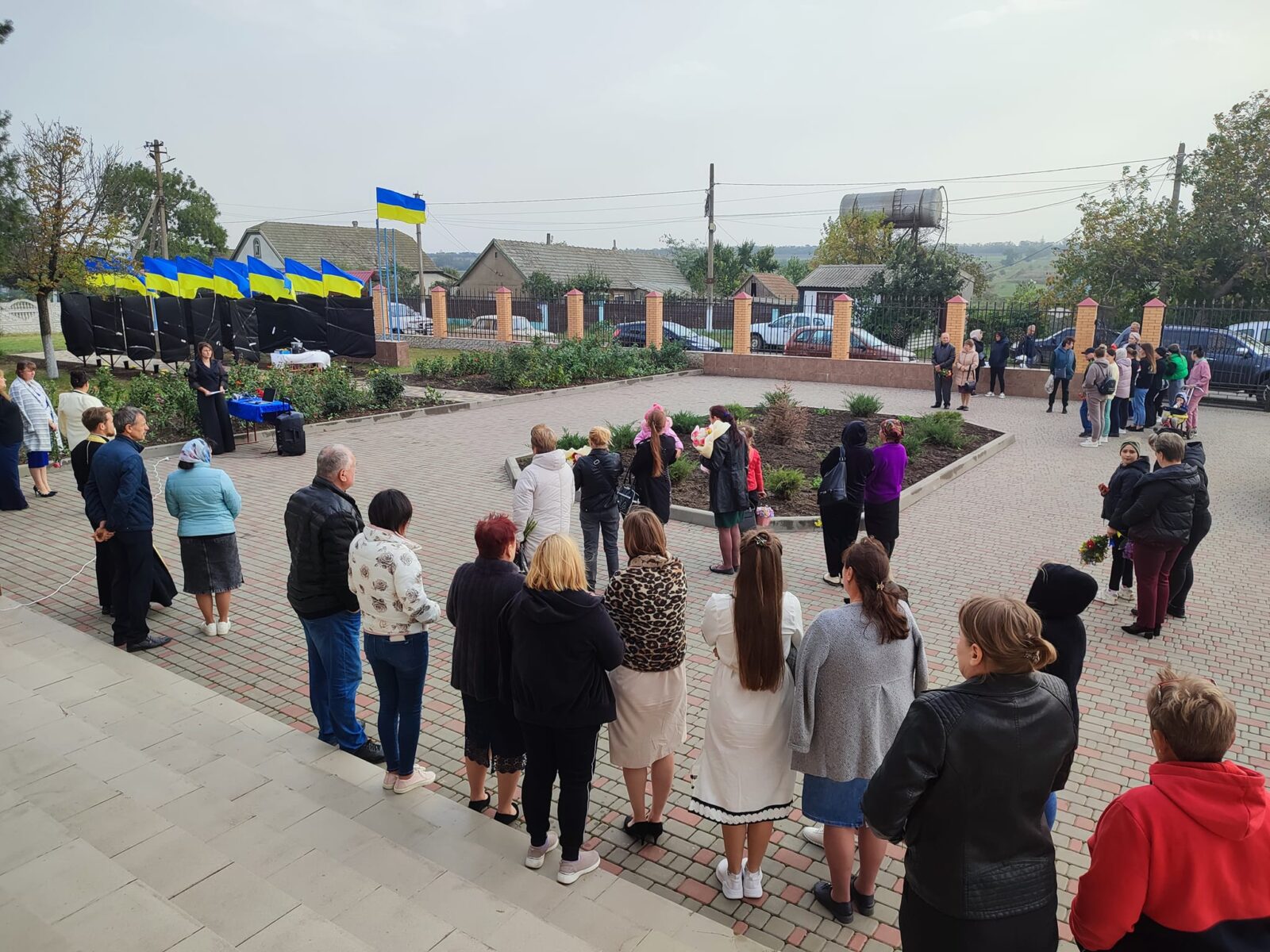 У громадах Білгород-Дністровщини відкрили Алеї Слави Героям, які відстоювали незалежність України