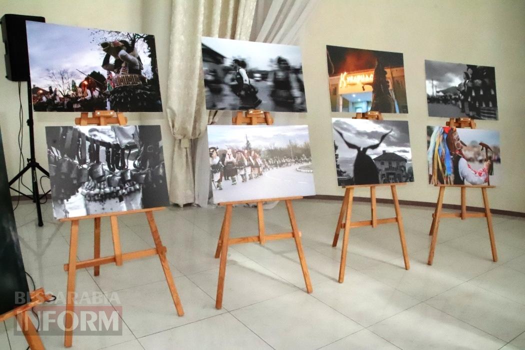 Традиції крізь об’єктив: у Болграді презентували унікальну фотовиставку