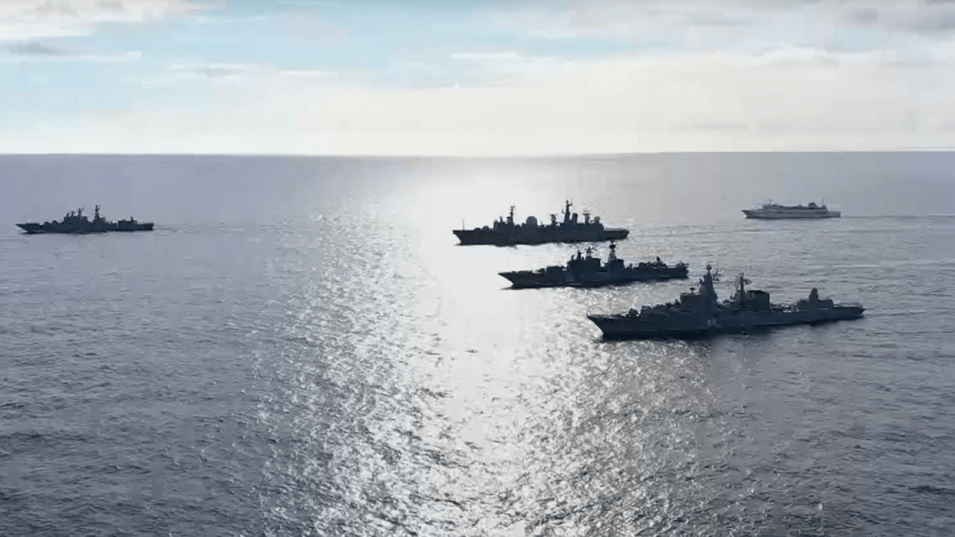 Російські кораблі зникли з Чорного моря — чи є загроза для Одеси