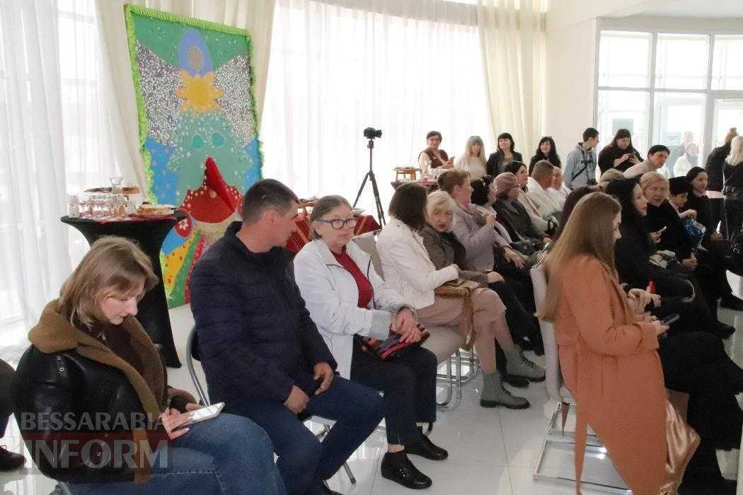 Традиції крізь об’єктив: у Болграді презентували унікальну фотовиставку