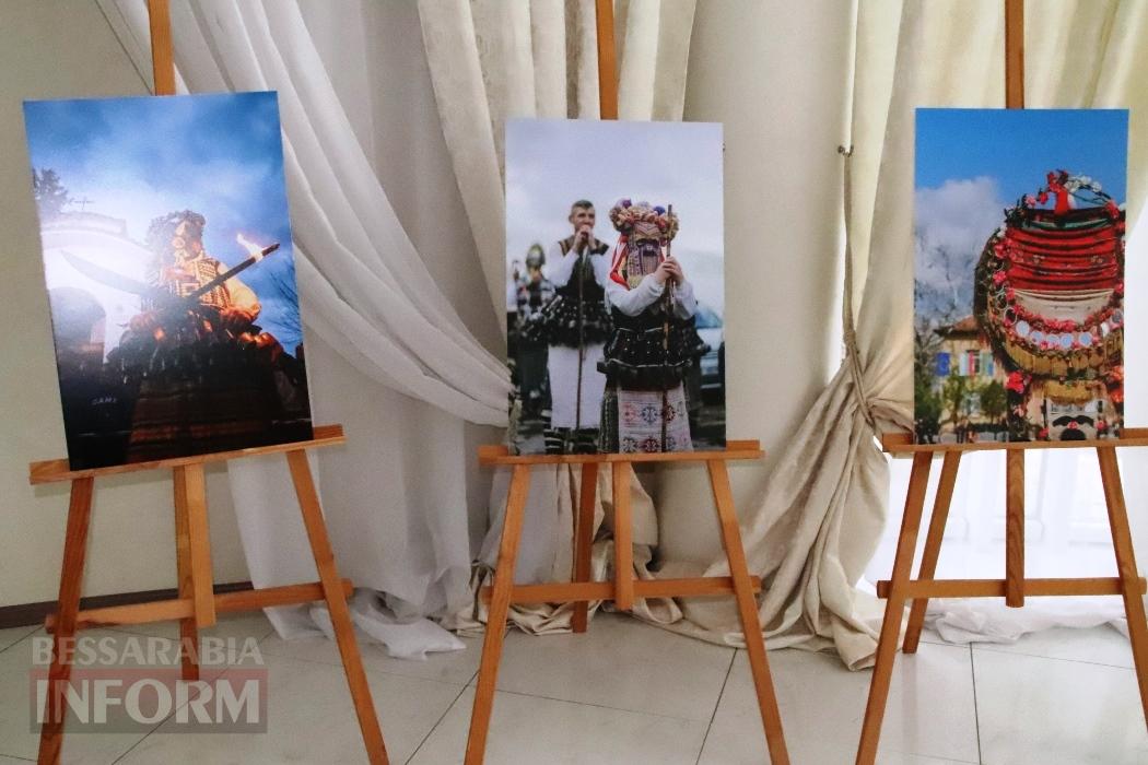 Традиції крізь об’єктив: у Болграді презентували унікальну фотовиставку