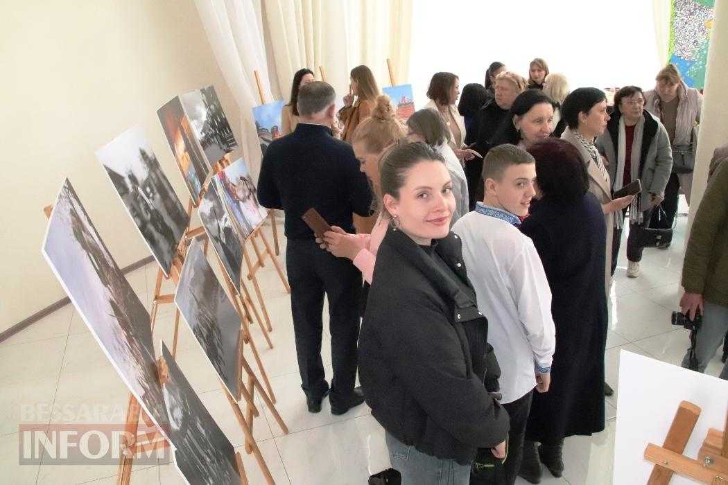 Традиції крізь об’єктив: у Болграді презентували унікальну фотовиставку