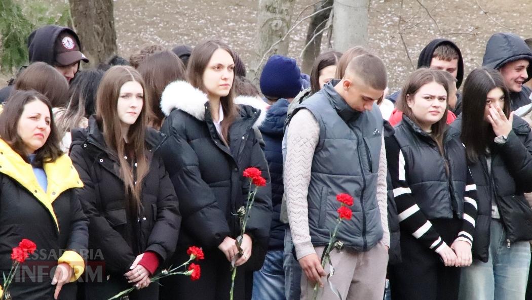 В селі Виноградівка Болградської громади відкрили меморіальні дошки на честь полеглих Героїв