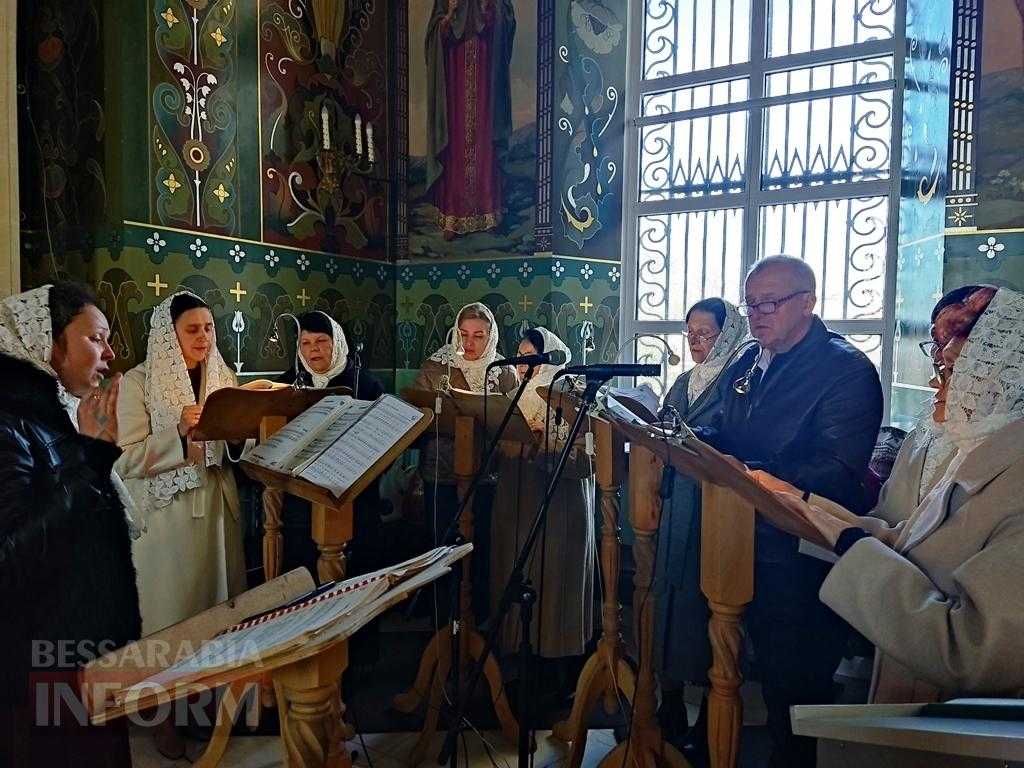Світло Пасхи у Болграді: молитви за мир і надія на повернення захисників