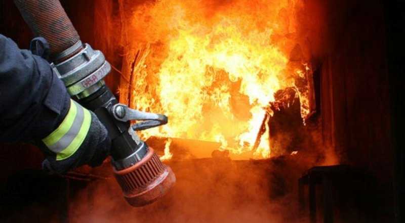 В Болградському районі внаслідок пожежі постраждала жінка