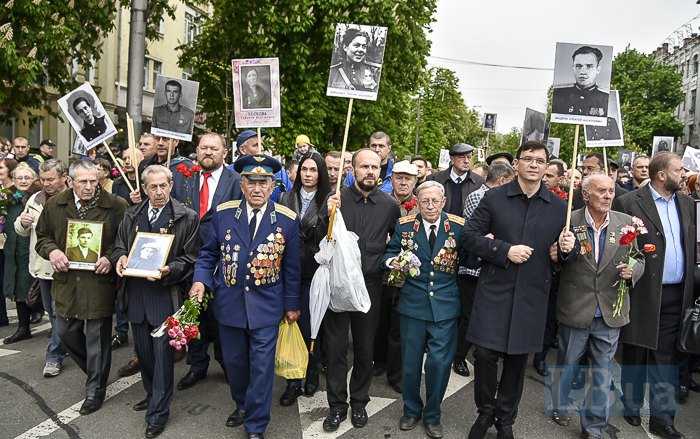 Акція 'Безсмертний полк' в Києві, 9 травня 2019 року. 