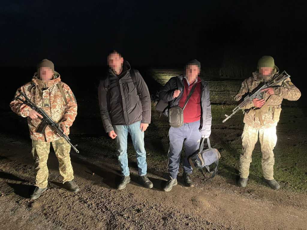 Молоді мешканці Ізмаїльщини планували заробити на переправленні ухилянтів: бізнес "не пішов"