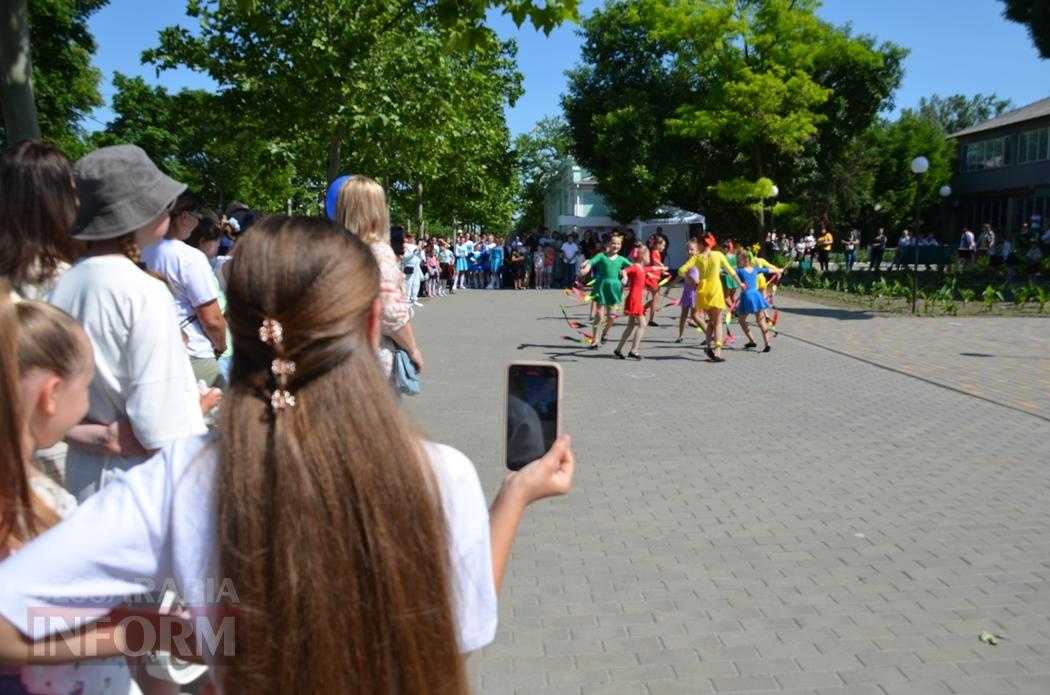 Літо у Кілії розпочалося з яскравого фестивалю талантів та подарунків від "Фонда Добра та Любові"
