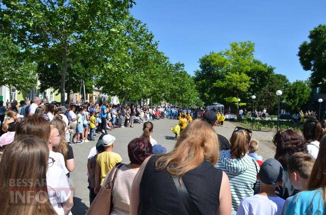 Літо у Кілії розпочалося з яскравого фестивалю талантів та подарунків від "Фонда Добра та Любові"