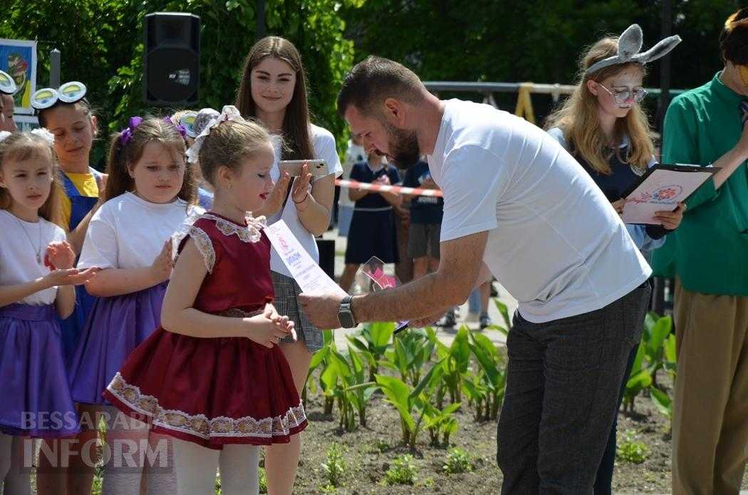 Літо у Кілії розпочалося з яскравого фестивалю талантів та подарунків від "Фонда Добра та Любові"