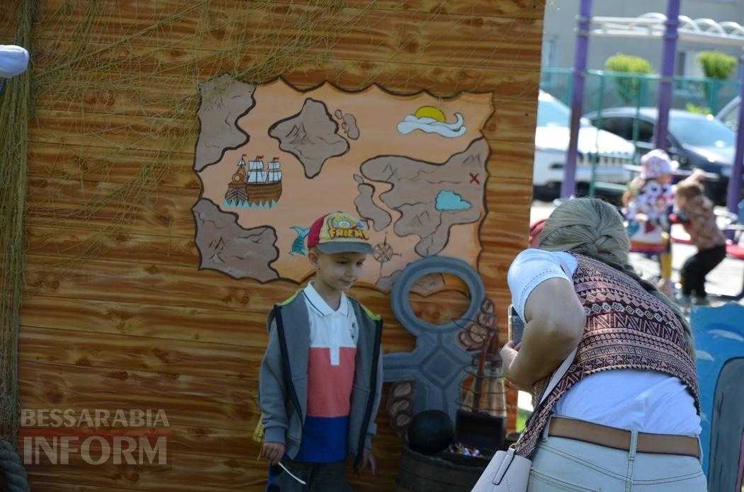 Літо у Кілії розпочалося з яскравого фестивалю талантів та подарунків від "Фонда Добра та Любові"