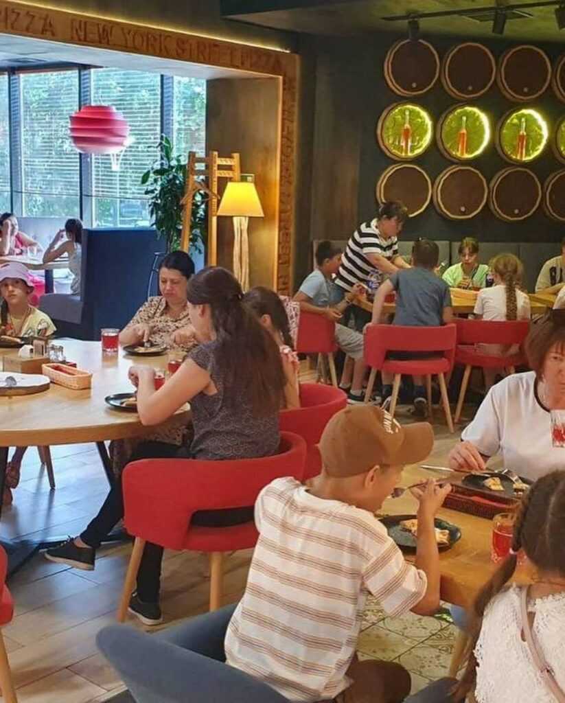 Юні кілійці-учасники конкурсу, організованого "Фондом Добра та Любові", цікаво провели дозвілля в Ізмаїлі