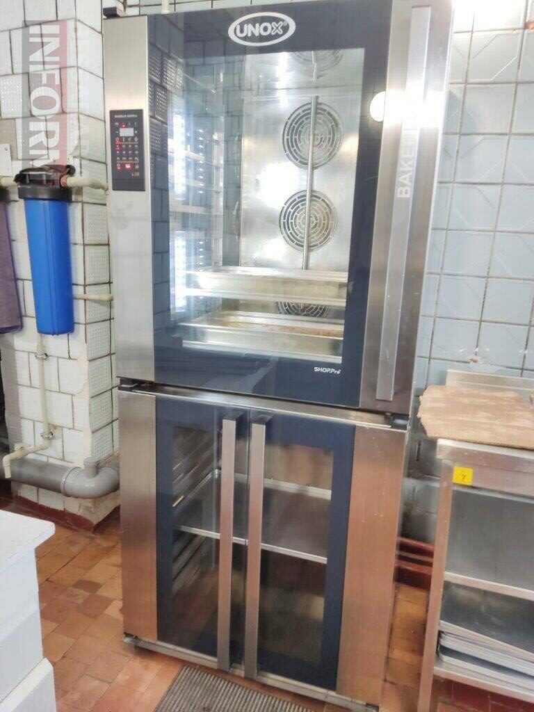 «У нас є майже все сучасне обладнання, але медицина — процес без кінцевої точки», - генеральний директор Болградської ЦРЛ Віктор Дішлі
