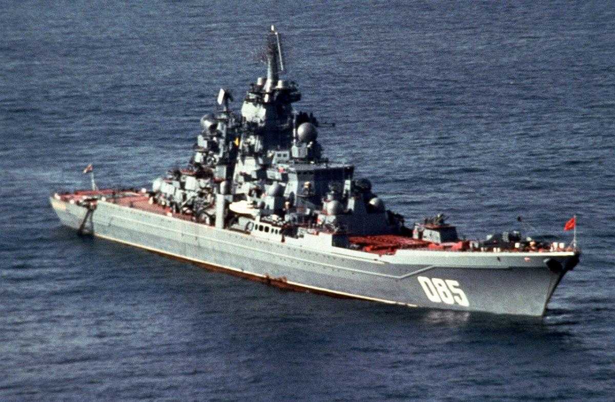 Найпотужніший російський надводний корабель вийшов у море на випробування