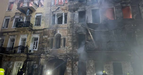 Одещина під ударом: 8+ поранених внаслідок масштабної атаки РФ.