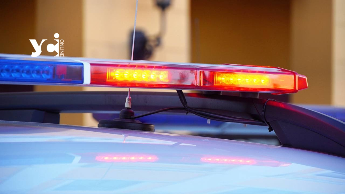Трагедія в Болградському районі: Підліток загинув, рятуючи брата з каналізації (102 символи)
Сміливий вчинок обернувся трагедією: У Болградському районі підліток загинув, намагаючись врятувати брата (121 символ)
Болградщина в жалобі: Героїчна смерть підлітка, який намагався врятувати брата з пастки каналізації (118 символів)
Жахлива трагедія на Одещині: Підліток загинув, кинувшись на порятунок брата з каналізаційної ями (117 символів)
Смертельна спроба порятунку: У Болградському районі підліток загинув, рятуючи двоюрідного брата з каналізації (121 символ)