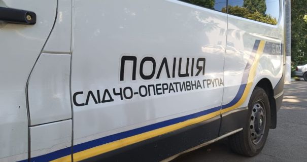 Вистрибнула з сьомого поверху: в Одесі загинула 12-річна дівчинка-туристка
