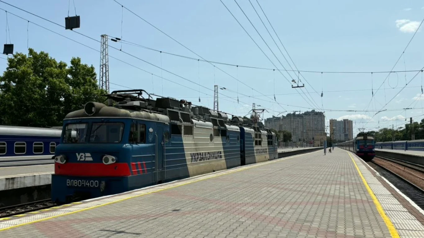 На Одещині: Електрички – нова система оплати вже діє!