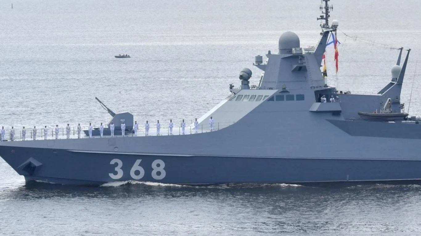 Чорне море: Морська міць ЗСУ знищує ворожі кораблі. Азовський щит: Успіхи ЗСУ в ураженні російського флоту.